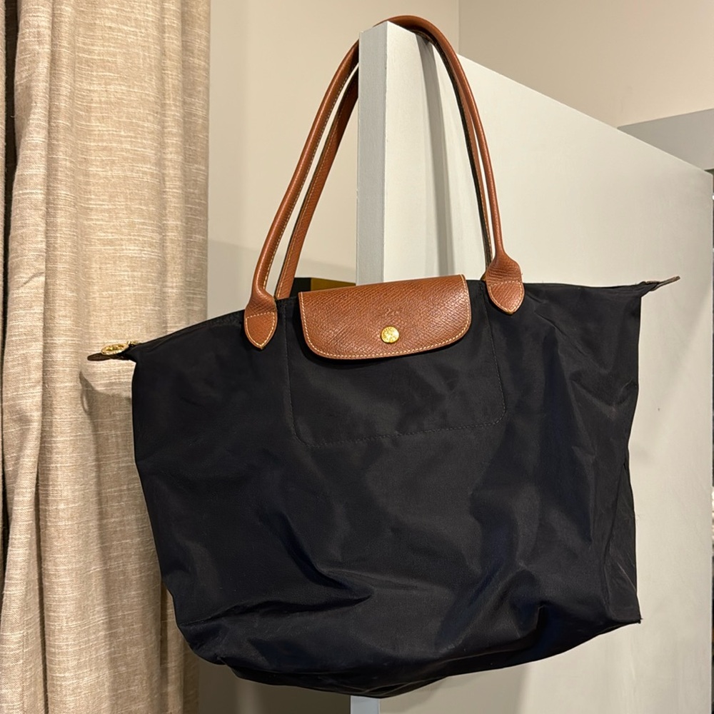 Longchamp Le Pilage Large Black Shoulder Bag
